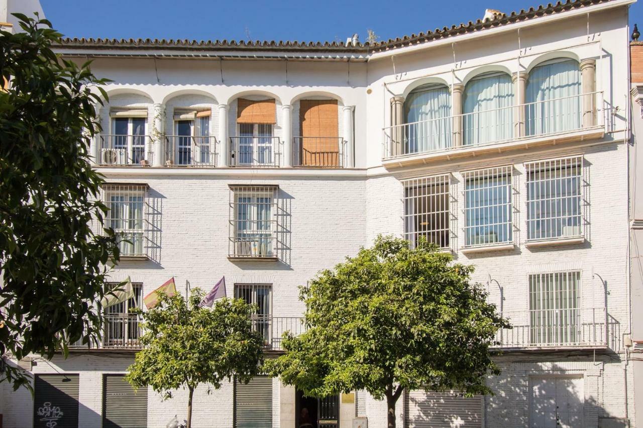 Betis Deluxe Riverside Sevilla Exterior foto